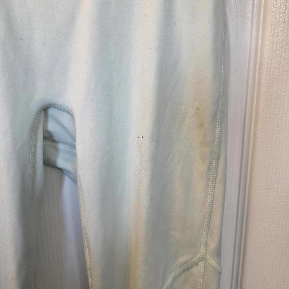 Motion365 Fabletics Light Blue High Waist Leggings- small - Picture 2 of 8